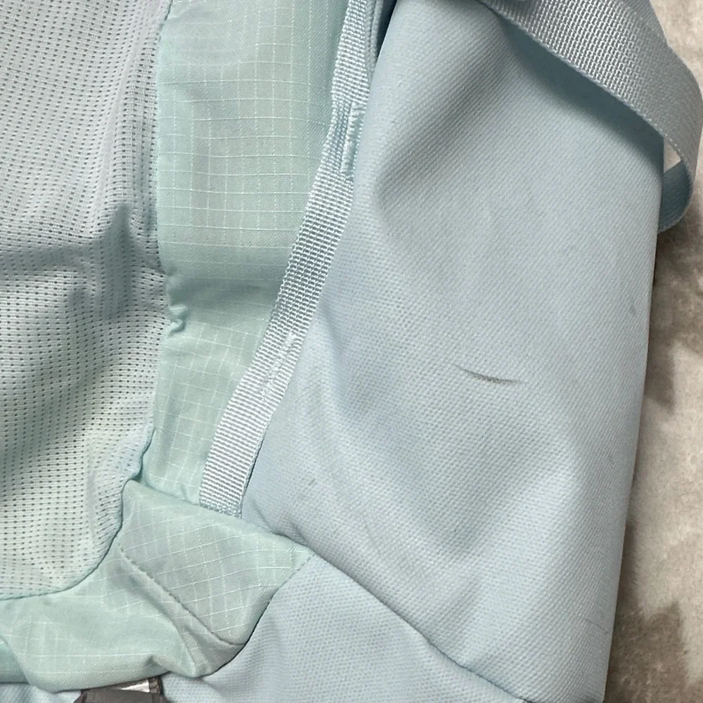 The North Face Recon Luxe Sky Blue Backpack - Picture 4 of 12